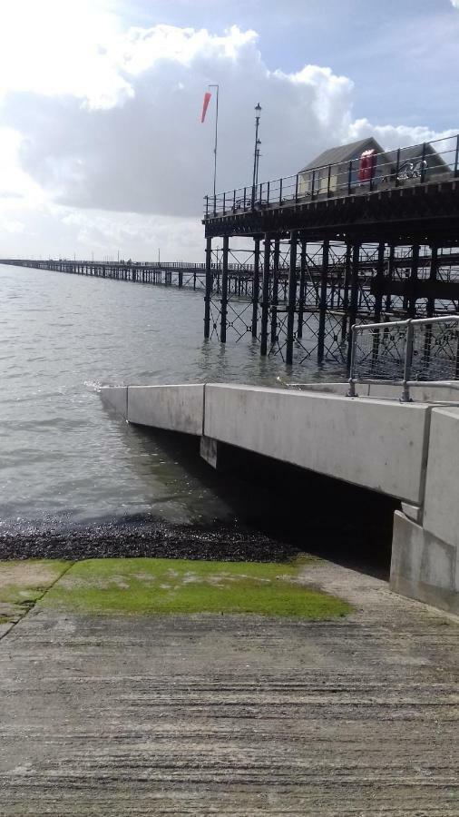 Bensons Guesthouse Southend-on-Sea Ngoại thất bức ảnh